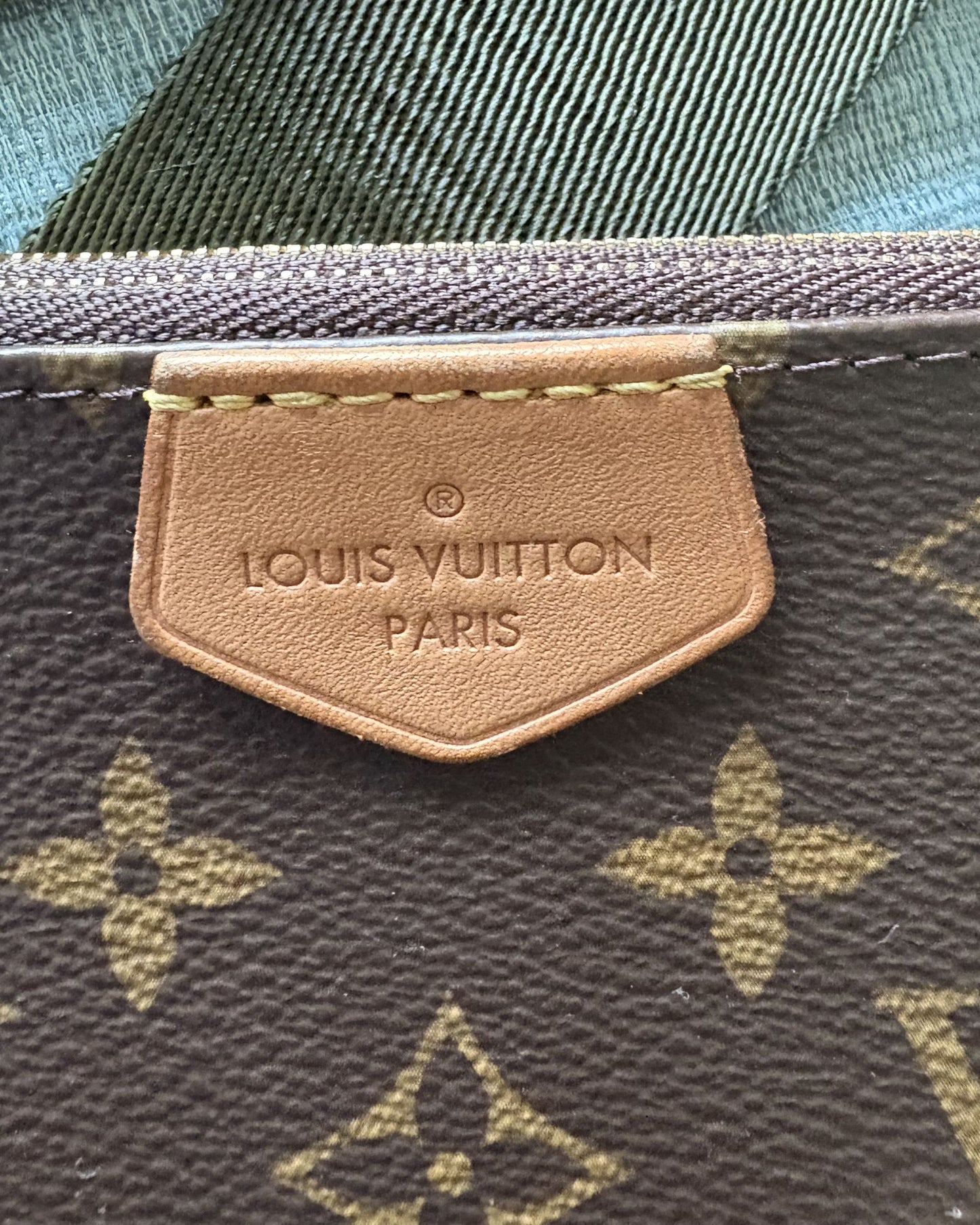 Louis Vuitton Multi Pochette Accessoires